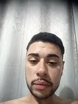 Snapshot of 19cmpeni chatting on 02-26-26, 01:26 19cmpeni online show from 02-26-26, 01:26