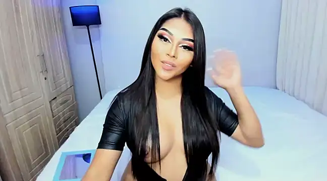 Snapshot of shantal_r0mance chatting on 03-02-25, 02:19 shantal r0mance online show from 03-02-25, 02:19