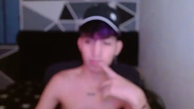 littlextreme online show from 12-27-24, 03:20