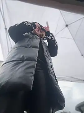 DaisyVibesss online show from 03-01-25, 03:16