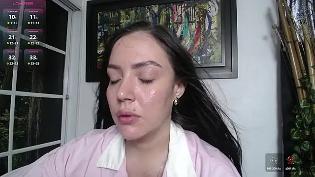 brianna 196 online show from 05-18-26, 08:25