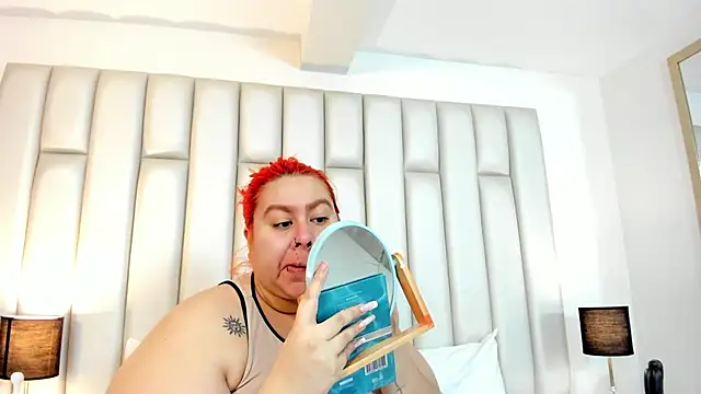 aandreaperez online show from 09-12-25, 11:32