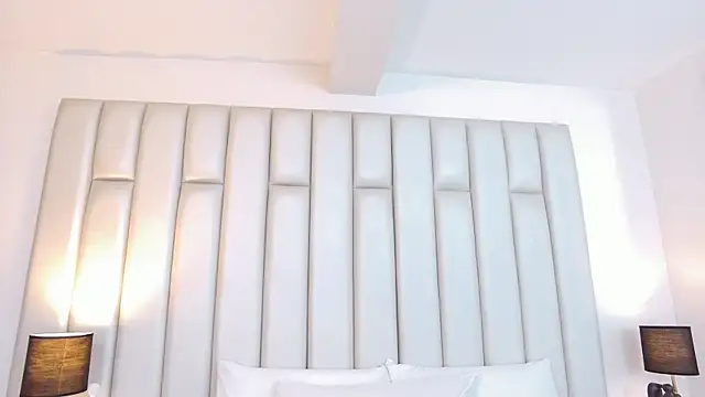 aandreaperez online show from 11-27-25, 11:45