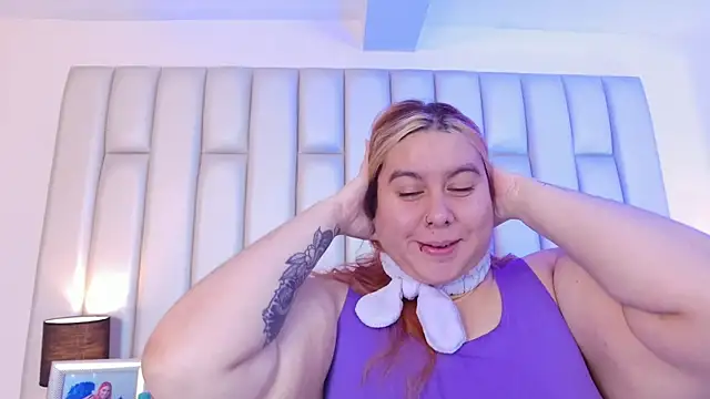 aandreaperez online show from 02-05-26, 01:27