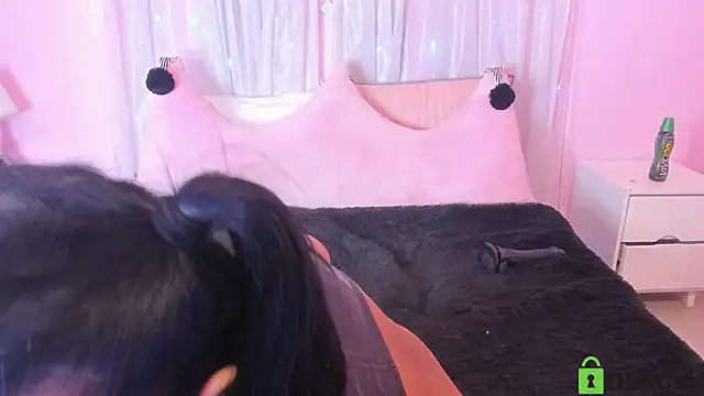 Kirara 22 online show from 12-18-24, 03:58