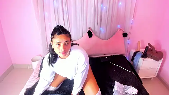 Kirara 22 online show from 03-01-25, 04:47