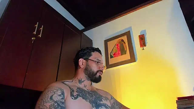 CamiloGray  online show from 06-03-26, 02:33