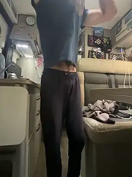 Hairy athlete online show from 09-17-25, 07:32