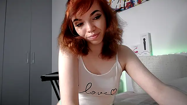 Snapshot of olivka-flower chatting on 01-12-25, 12:18 olivka-flower online show from 01-12-25, 12:18