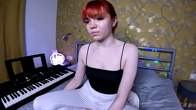 Snapshot of olivka-flower chatting on 11-26-25, 07:37 olivka-flower online show from 11-26-25, 07:37