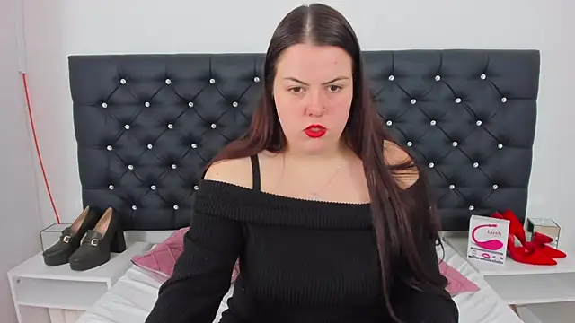 Snapshot of EvaLick chatting on 01-14-25, 09:35 EvaLick online show from 01-14-25, 09:35