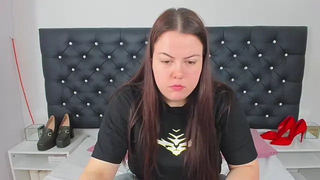 Snapshot of EvaLick chatting on 01-31-25, 06:24 EvaLick online show from 01-31-25, 06:24