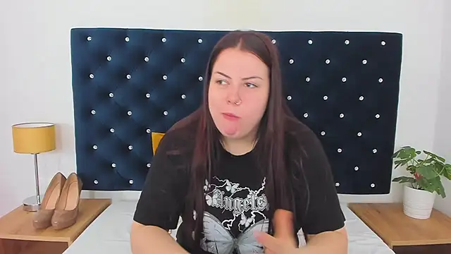 Snapshot of EvaLick chatting on 02-28-25, 05:48 EvaLick online show from 02-28-25, 05:48