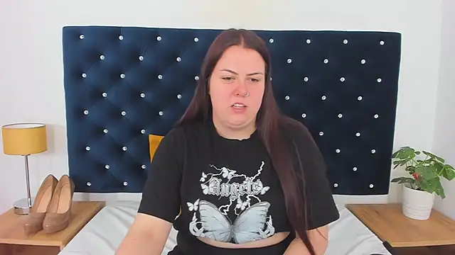 Snapshot of EvaLick chatting on 02-28-25, 08:53 EvaLick online show from 02-28-25, 08:53