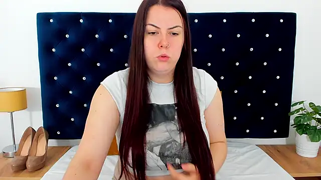 Snapshot of EvaLick chatting on 09-16-25, 04:57 EvaLick online show from 09-16-25, 04:57