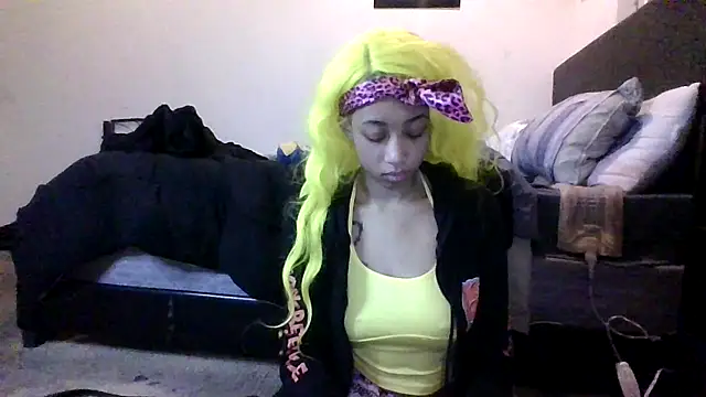 Snapshot of sexybribri@xh chatting on 01-17-25, 06:47 sexybribrixh online show from 01-17-25, 06:47