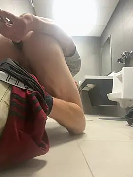 Lowerbottomboi online show from 02-06-26, 12:59