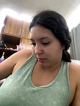 Snapshot of mariatudulceadiccion chatting on 10-19-25, 02:23 mariatudulceadiccion online show from 10-19-25, 02:23