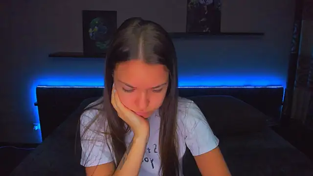 AlexaBarkley online show from 11-07-25, 12:10