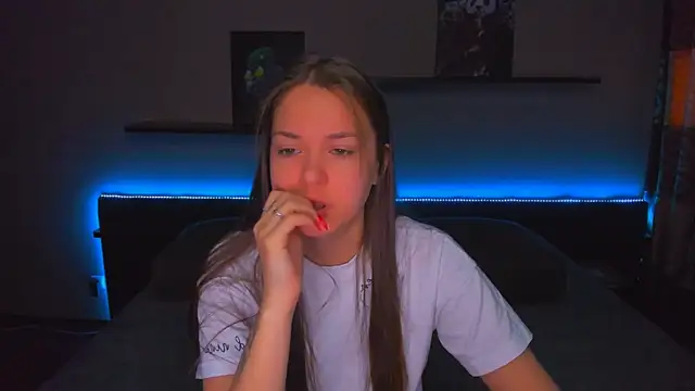 AlexaBarkley online show from 03-27-26, 01:00