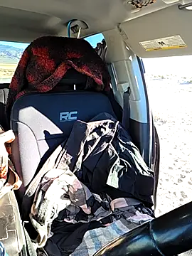 SheIsSomething online show from 04-04-26, 12:42