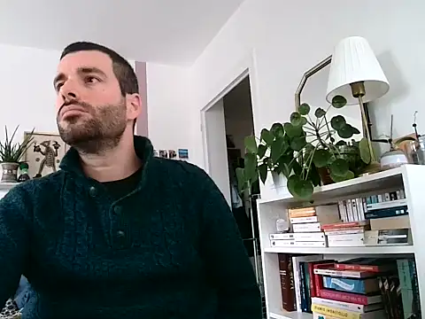 Snapshot of Simon-tem chatting on 01-07-26, 10:51 Simon-tem online show from 01-07-26, 10:51