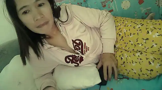 Alexiadreamer online show from 01-15-25, 01:45