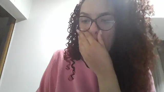 amorcaradepau  online show from 05-28-26, 11:57
