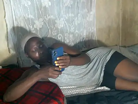 cute-shamza online show from 02-13-26, 04:58