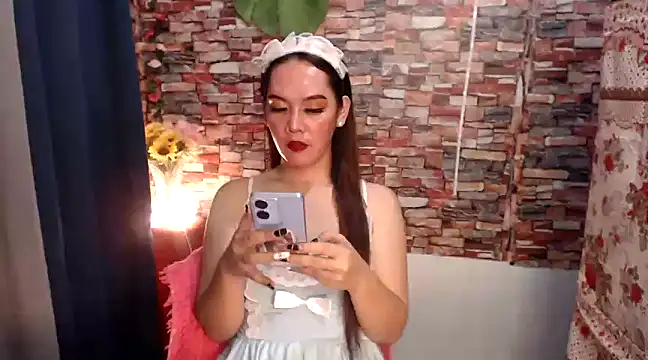 Snapshot of Empress_Lexxy chatting on 12-07-24, 07:27 Empress Lexxy online show from 12-07-24, 07:27