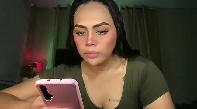 Snapshot of _MissKhimberlyXxx_ chatting on 01-02-25, 07:23 MissKhimberlyXxx online show from 01-02-25, 07:23