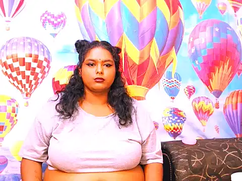 Snapshot of Indianfairy99 chatting on 12-13-24, 04:43 Indianfairy99 online show from 12-13-24, 04:43