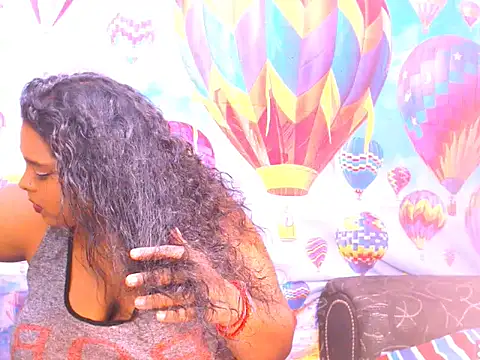 Snapshot of Indianfairy99 chatting on 01-24-25, 05:00 Indianfairy99 online show from 01-24-25, 05:00