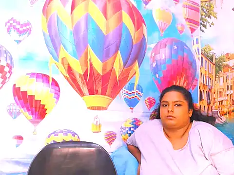 Snapshot of Indianfairy99 chatting on 01-27-25, 10:27 Indianfairy99 online show from 01-27-25, 10:27