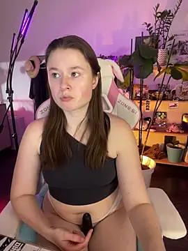 sweetest pie online show from 02-15-26, 04:58