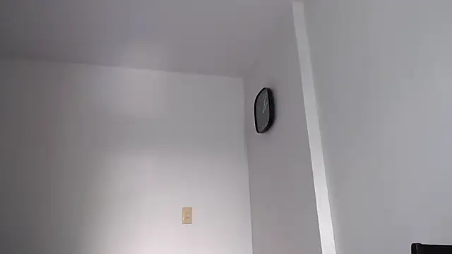 Snapshot of imdavo23 chatting on 12-17-25, 03:07 imdavo23 online show from 12-17-25, 03:07