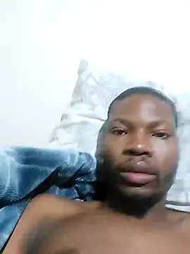 Snapshot of Malibongwe17 chatting on 09-16-25, 04:13 Malibongwe17 online show from 09-16-25, 04:13