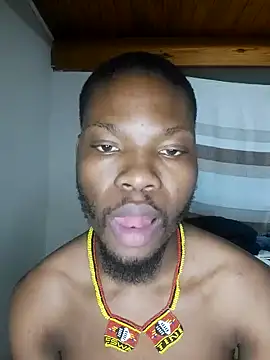 Snapshot of Malibongwe17 chatting on 09-24-25, 04:43 Malibongwe17 online show from 09-24-25, 04:43