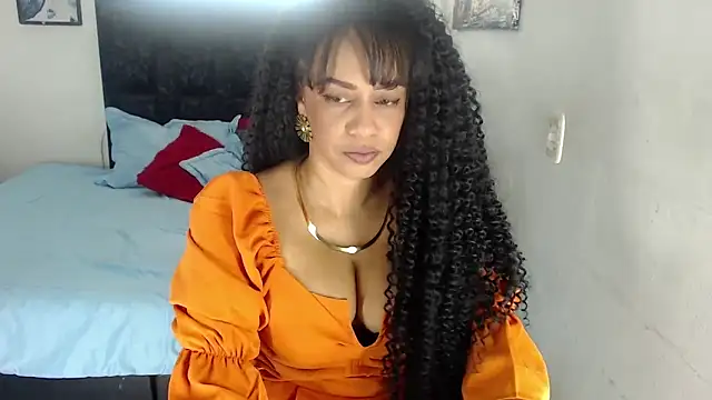 Snapshot of yeli_xxx chatting on 09-25-25, 04:21 yeli xxx online show from 09-25-25, 04:21