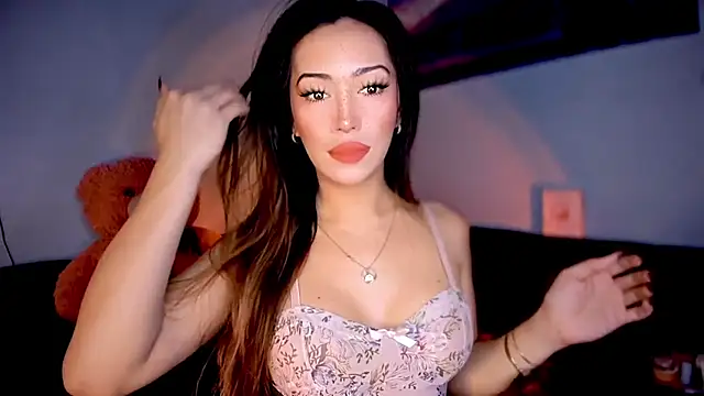 Snapshot of Jasmine_Elcock chatting on 12-17-25, 09:54 Jasmine Elcock online show from 12-17-25, 09:54