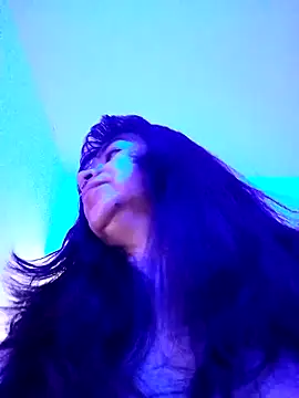 Snapshot of karlablue_ chatting on 10-26-25, 06:47 karlablue  online show from 10-26-25, 06:47