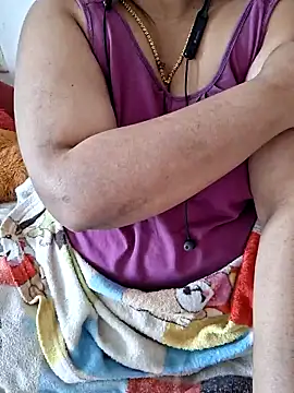 Snapshot of Telugu_manjula chatting on 10-18-25, 07:53 Telugu manjula online show from 10-18-25, 07:53