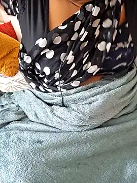 Snapshot of Telugu_manjula chatting on 10-22-25, 08:03 Telugu manjula online show from 10-22-25, 08:03