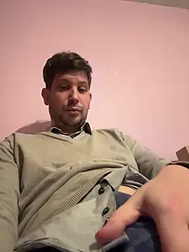 Snapshot of Taxidriver1988 chatting on 01-14-25, 06:49 Taxidriver1988 online show from 01-14-25, 06:49