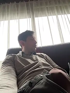 Snapshot of Taxidriver1988 chatting on 02-11-25, 09:42 Taxidriver1988 online show from 02-11-25, 09:42