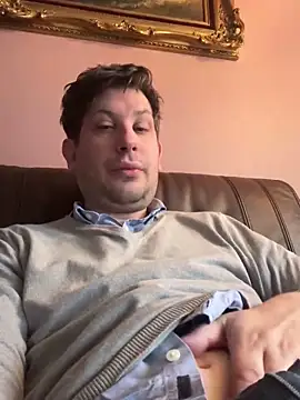 Snapshot of Taxidriver1988 chatting on 02-13-25, 08:27 Taxidriver1988 online show from 02-13-25, 08:27