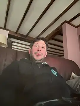 Snapshot of Taxidriver1988 chatting on 02-15-26, 12:58 Taxidriver1988 online show from 02-15-26, 12:58