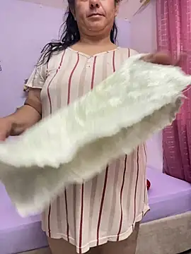 agathaxxx-69 online show from 04-15-26, 03:30