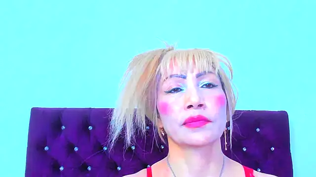 Snapshot of almabeckelt chatting on 09-12-25, 08:31 almabeckelt online show from 09-12-25, 08:31