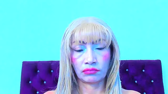 Snapshot of almabeckelt chatting on 09-29-25, 08:24 almabeckelt online show from 09-29-25, 08:24